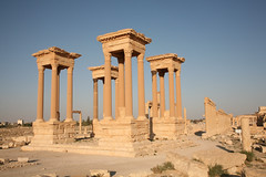 Tetrapylon