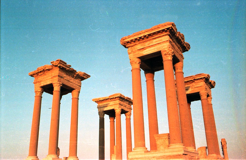 Tetrapylon