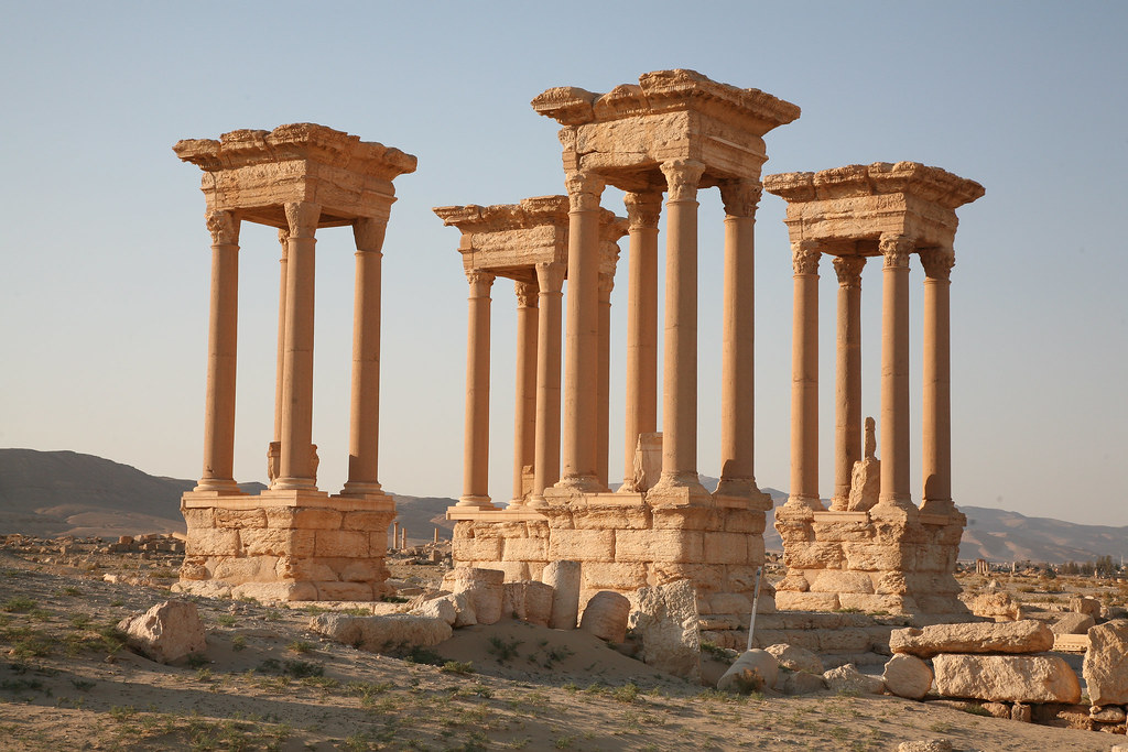 Tetrapylon