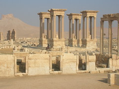 Tetrapylon