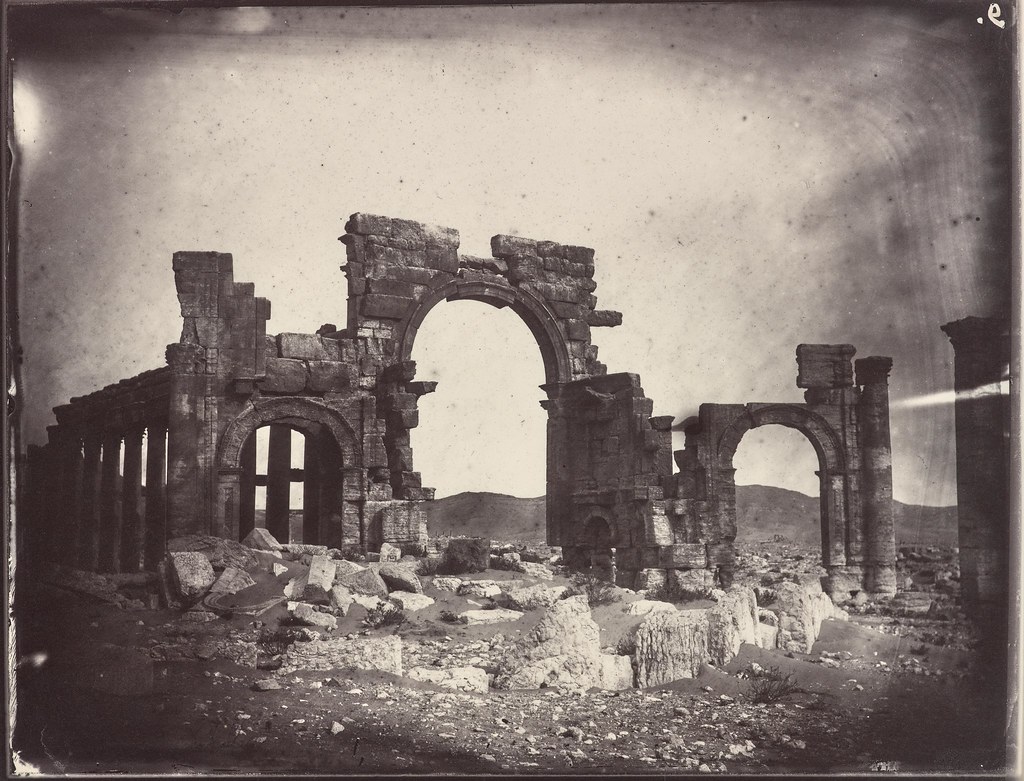 Monumental Arch