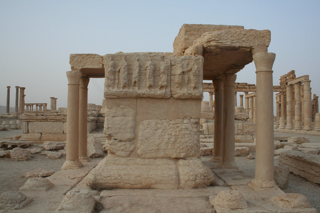 Palmyra - temple of Nabu monument à colonettes_2