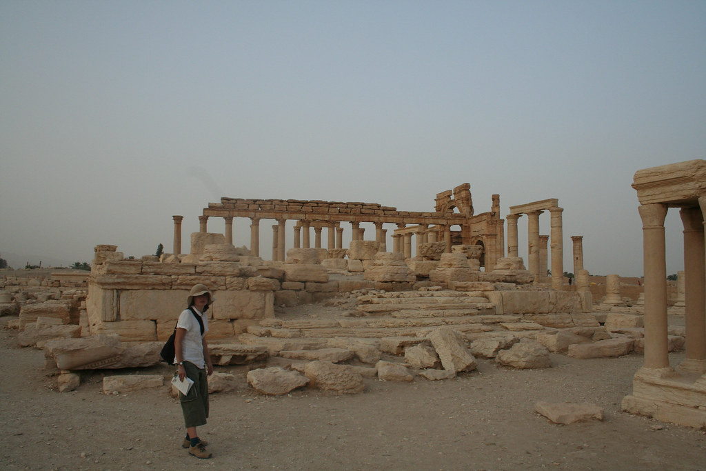 Palmyra - temple of Nabu - ELN and stairs to cella